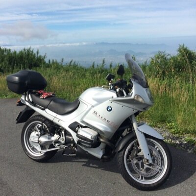 R1150RSで関東近辺をツーリングしています。
レース全般も好きなのでMotoGPなどサーキットに観戦に出かけます。