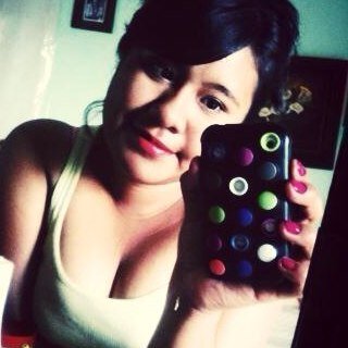 ♡♡buena onda ♡ romantiica ♡ si un poco enojona ♡ senciilla ♡ & cuando quiero a alguien doi todo en la relacion.!! ♡ ♡