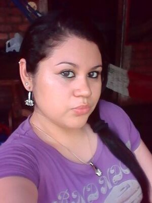 :) Realg4life  apoyando a nengo flow el producto mas caro del mundo...