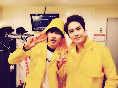 Super Junior. Elf. End 가 아닌 And. Sapphire Blue. Kyu Hyuk. 기대해도 좋아 Let’s go!! 아직도 난. https://t.co/20YjnYTmjo