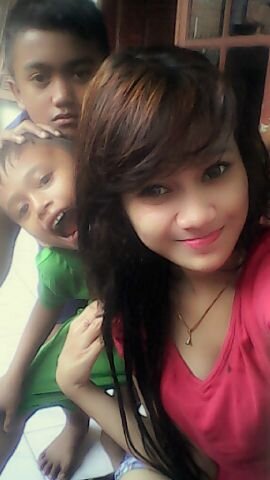 AnggunNadyaa's profile picture. SHS 95