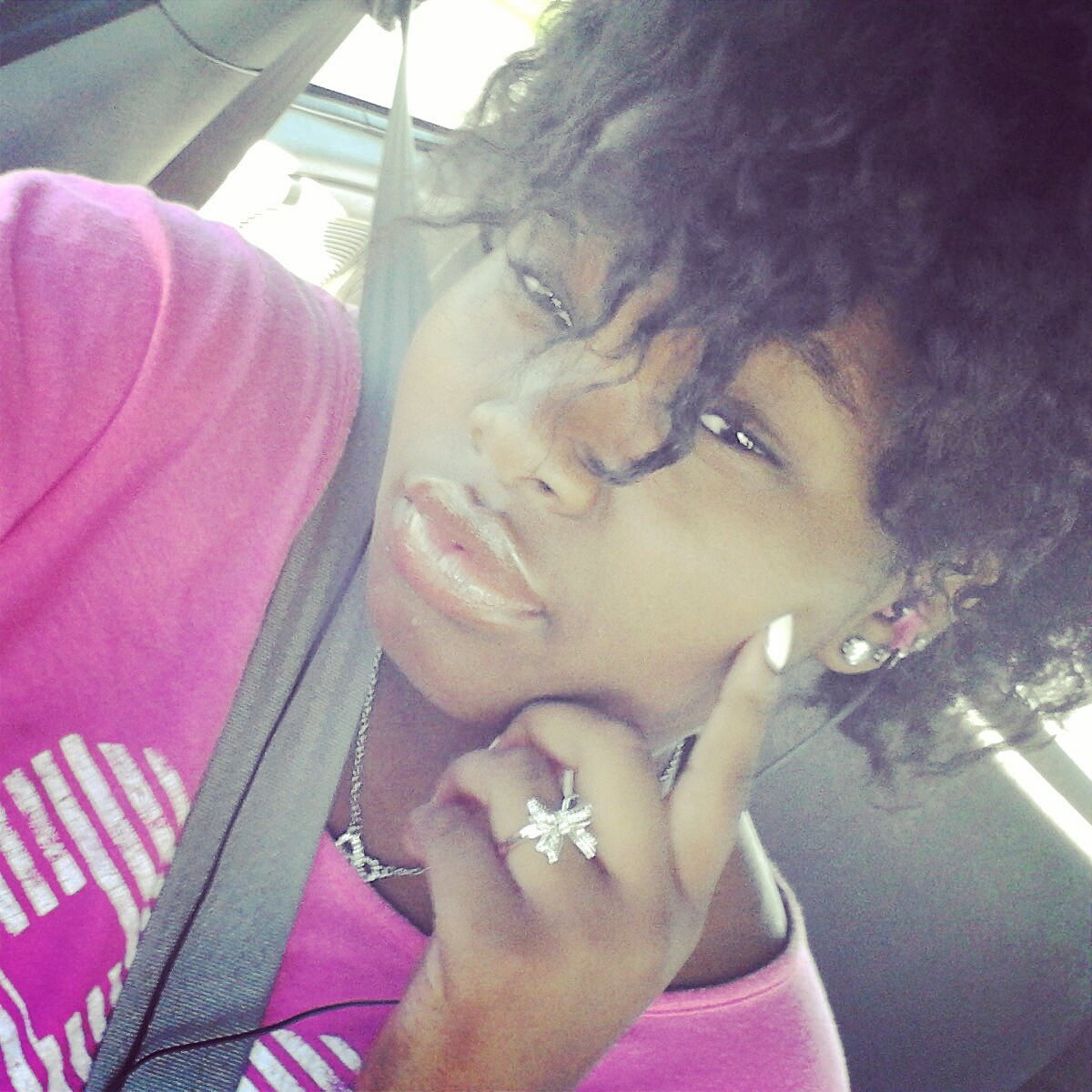 I am ALL of the following :
✩Dancer
✩Majorette 
✩Cheerleader 
✩Mixedbreed 
☆Braceface 
mention for a fb (;