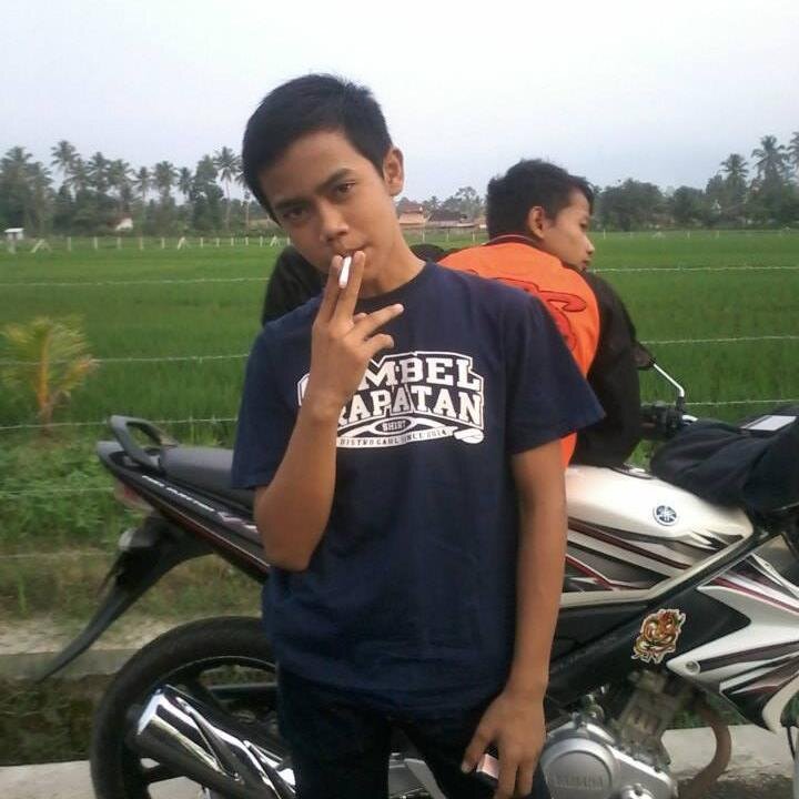 Bayulaga17's profile picture. Hidup adalah perjuangan tanpa HENTI !