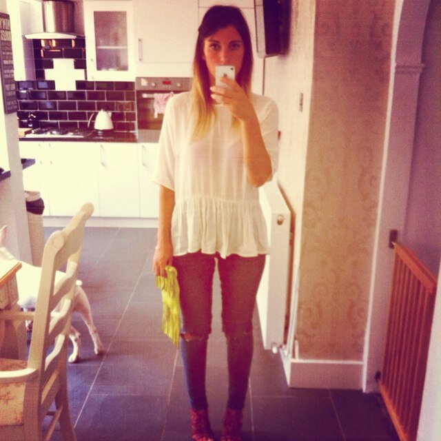 Phoebe Nula 19.10.11 Live Laugh Love