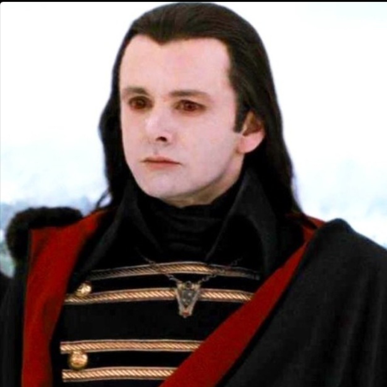Ruler of the immortal world. Three thousand year old vampire. Don't mess with me.

((Temporary bio::role play account))