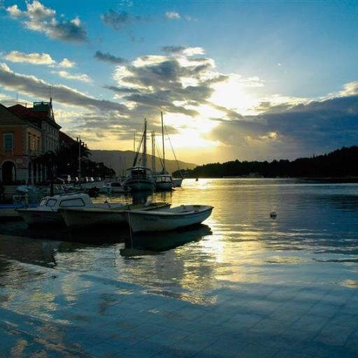Hvar, the fourth largest island on Croatia's central Dalmatian coast, is the sunniest (2718 hours/year)
island in the Adriatic Sea.