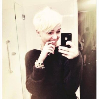 Miley_Love_You_'s profile picture. Follow Me @MileyCyrus! Follow @stellalove_1D FACEBOOK: https://t.co/rSQDcGtO0Q