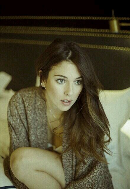 17.Nuria Valverde.Me tienen que hacer un transplante de riñon y por eso estoy aqui.
