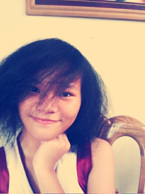 Proud Christian | Bookworm | Otaku | Music Lover | Fangirl | Omnomnomnivore | Weirdo |