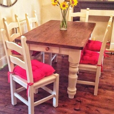 Shabby Chic interior design furnishings at affordable cost. Everything hand painted and sanded to bring furniture back to life!