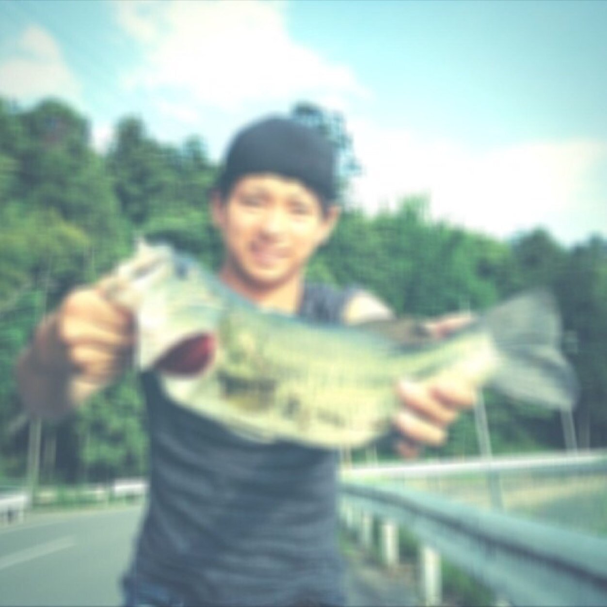 onlyabigfish's profile picture. 自分でルアー作って釣りしてます