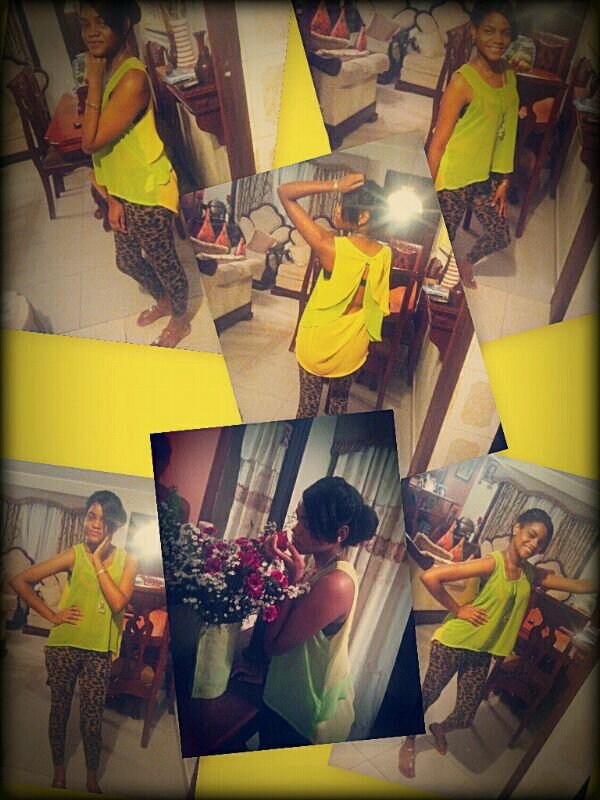 #Lalala Call Me Maxii;3 °° Ser Única°° Bff Ambar D;Jesús Nittah? @mirayarisa_x Aww Yoo? D;RD^°^