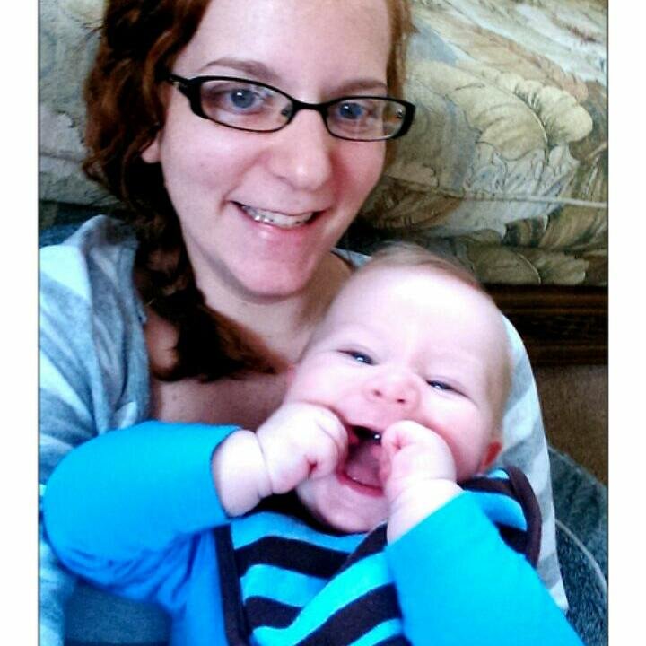 onlymelmel's profile picture. 