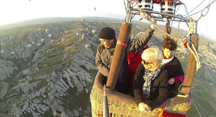 DeluxeBalloons's profile picture. 