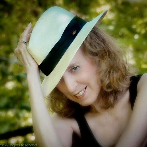 I'm a freelance journalist and novelist who has done hard time LA & NYC.