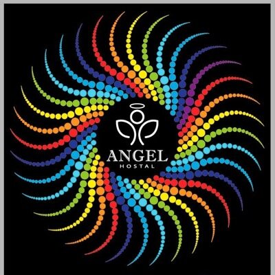 Estamos en Subida Cumming, Valparaiso somos un hostal con más de 8 años de experiencia para que lo pases excelente! Come as a client, leave as a friend