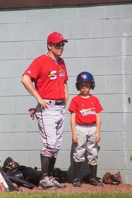 Husband to @chickybatlaabs and dad to 3 great kids.  Coach in GTown.  Probably at a gym or a field right now.

Philippians 4:13