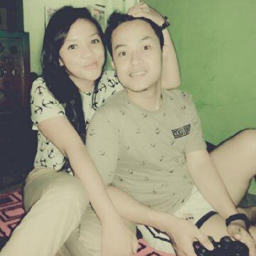 29061989 endar oktan periang, rajin menabung, baik hati dan tidak sombong :D setiaa paling pastii ;;)