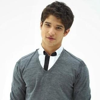 G'day mate. I love Justin, who followed on 23.1.10 at 3:19pm, Gossip Girl, One Direction, Dylan & Cole, PLL, Shameless and Teen Wolf. Follow me I follow back :)