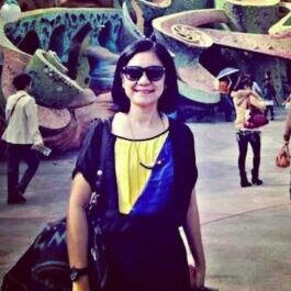Passionate in books, travelling and jazz music.