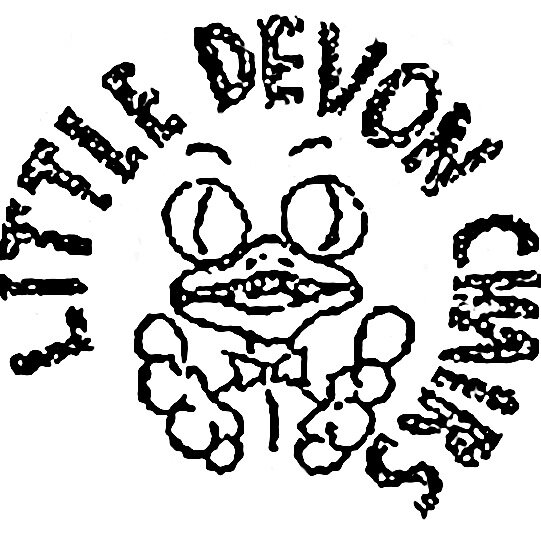 Handcrafted, personalised children's furniture & memory/storage boxes. The perfect #personalisedgift by #littledevonchairs Tweets by Lucy