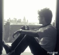 i m a student,DU,18,pursuing honors in computers
all about me is i m vry social,sophmore,foody,photogenic,adventurous etc 
thanks if u follow me i ll follow u