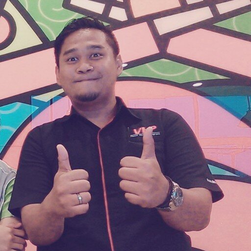 I'm A Humble Guy n Hard Worker..
Love My Life,especially to My Famz n My Lovely..†
Forever n Always..!! ★★
I'm a IT Worker