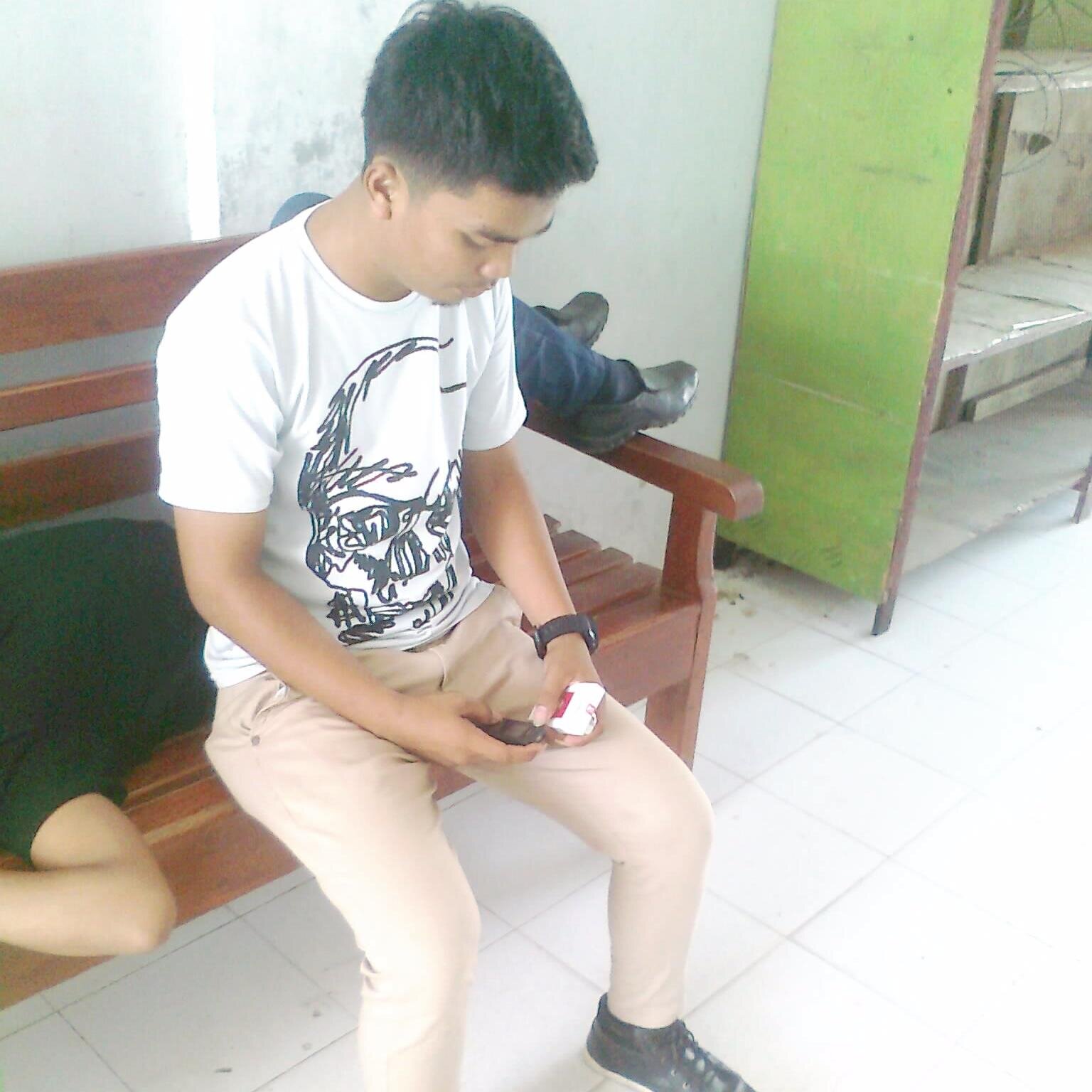 is it hard for me to forget you
