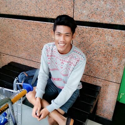 So simple person | tukang cuci piring @SUGAR_Solo |part time student |hard work holic