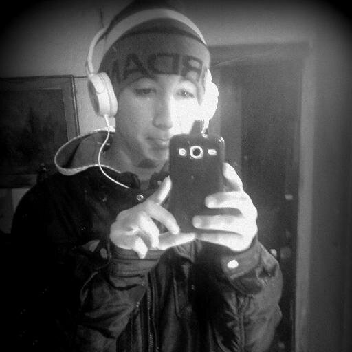 T.Mills :')