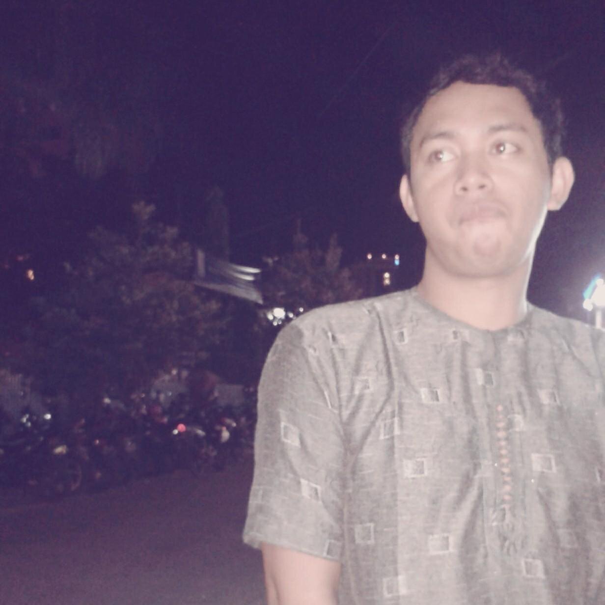 I,am UNITED ARMY BALIKPAPAN,,,MANCHESTER UNITED IS RED!!!!