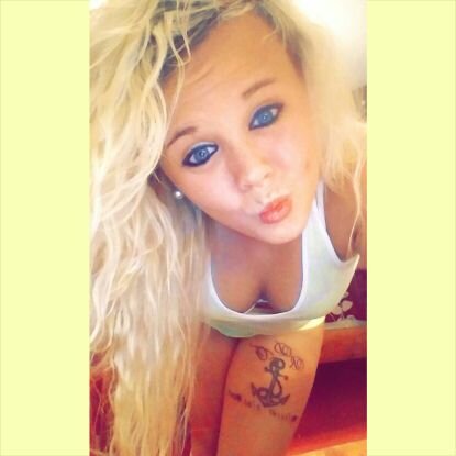 im just not your average girl, proud mommy of two