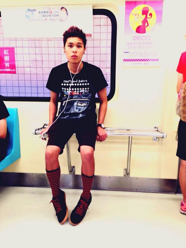 Lollikemad's profile picture. 