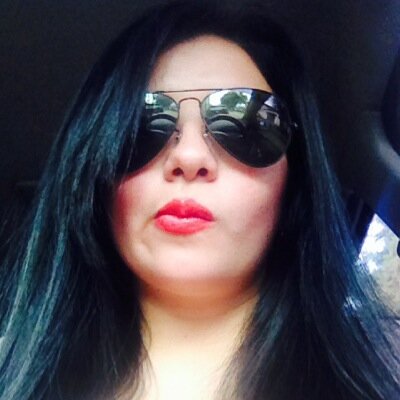 Soy una enamorada del amor, pero de ese amor que se hace vida, que camina y que respira, ese amor que apesar de lo que pase no deja de ser amor!