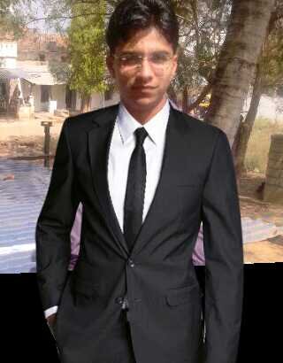 Medical student! 
 want be cricketer!