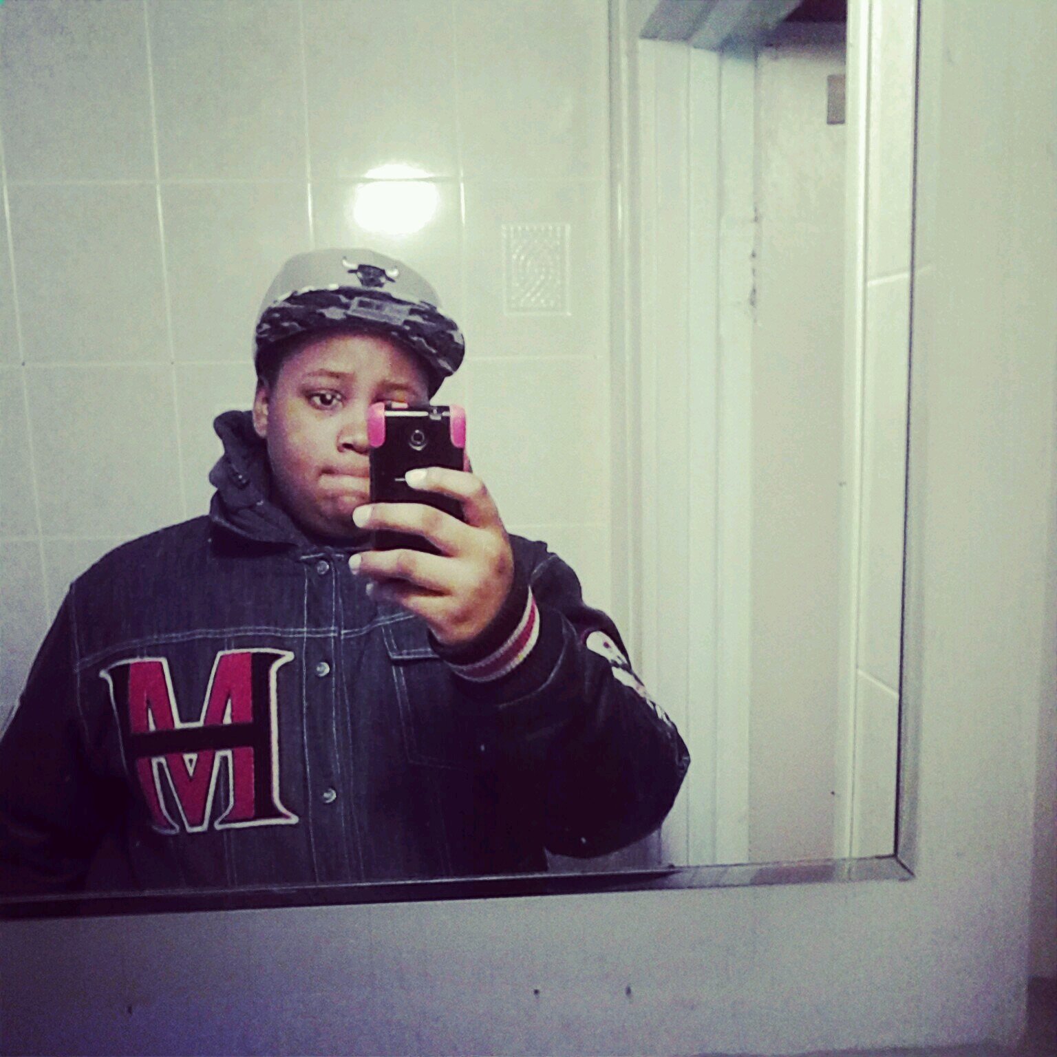 I'm a versace kig girl call me Big Daddy kamarie I'm the true man  i Do not Love thim thot