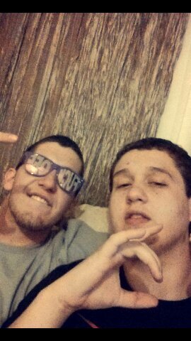 B_stewart13's profile picture. #TEAMCAMERON