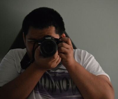 xJONATHAN713x's profile picture. 