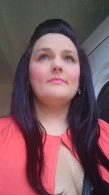 kir_sty82's profile picture. 