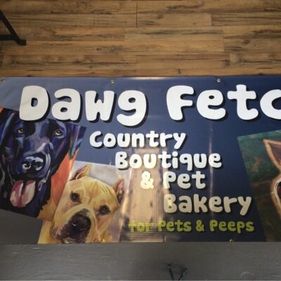 Brand new store Pets Gourmet parrot food  We have a Gifts for pets. Designers shampoo. Organic Bakery gourmet coffee bar parrot toys. Private house. Sittings