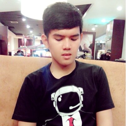 ndrawon's profile picture. kerjakanlah apa yang kau senangi dan senangilah apa yang kau kerjakan