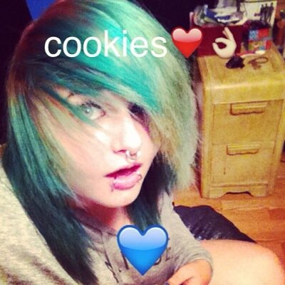 gamerYoutuberSingerMusicIsLifeTrueBloodVampireDiaries♥️DancerBisexualDontLikeIt?ToBadBeYourselfANIMEMANGAI SUPPORT TE RAINBOW