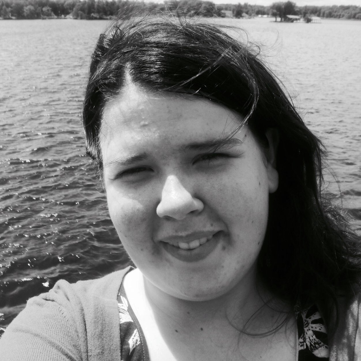 i have a huge passion for music and i love to play guitar and sing. I love to get new followers and if you become a new follower then i will follow you back.