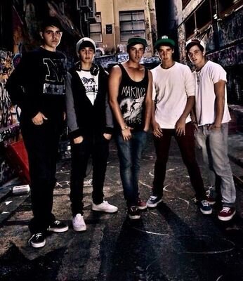 Hey guys, we LOVE Janoskians.
