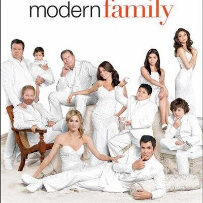 Modern Family Wiki (@ModernFamWikia) | Twitter