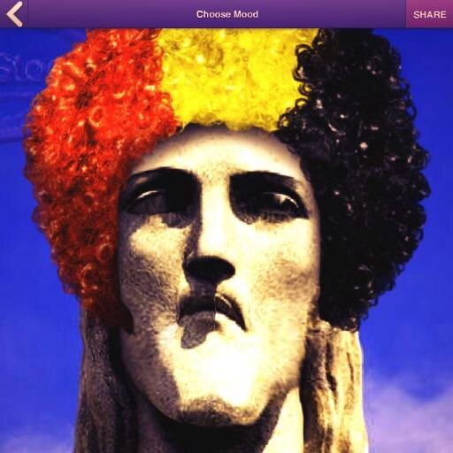 Football Fan MoodMe - World Cup Edition
The Football App with Emotions!