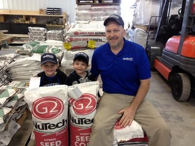 jpnelson8982's profile picture. Committed to God, Country, Family and Agriculture