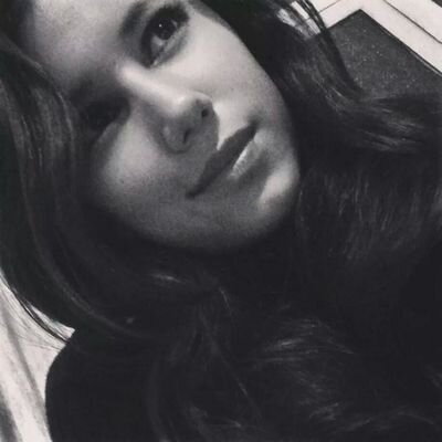 aniacecy's profile picture. 