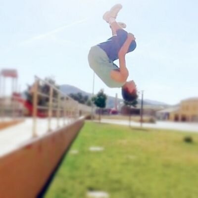 Chusmi1902's profile picture. No confíes ni en tu sombra// Lotta per tutto e non mollare niente.// Falsi sorrisi, sorrisi falsi.// Parkour & Fútbol!.