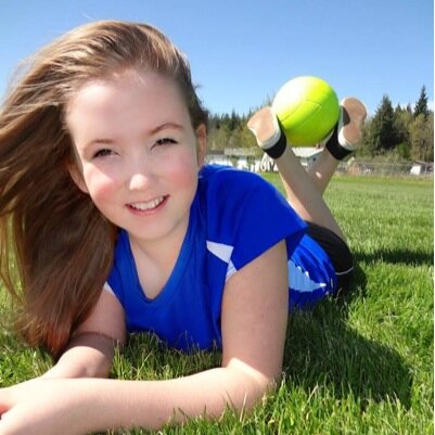 JellyBelly_2001's profile picture. GRL, 5SOS, 1D, TV, Downtown Fiction, Fallout Boy, All Time Low,  John legend, Lana, etc. 13 years old.